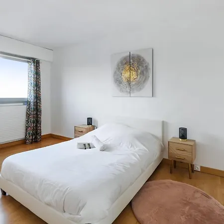 Flat With Beautiful View Close To Paris - - Welkeys * لو كرملين-بيستر
